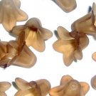 Hand Dyed 18mm Camel Lucite Trumpet Flowers (tf18mm7)