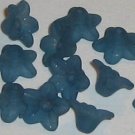 Hand Dyed Cyan Blue 10mm Lucite Star Flowers (sf10mm24)