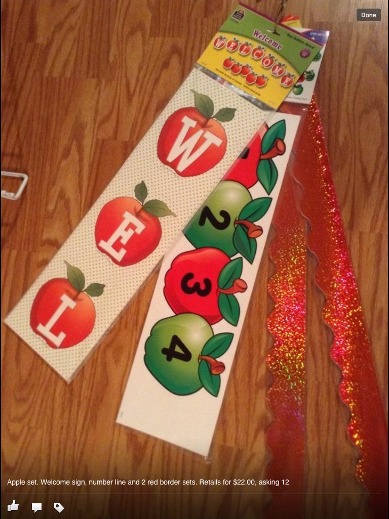 Apple bulletin board set