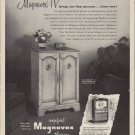 1953 Magnavox Ad "finer pictures"