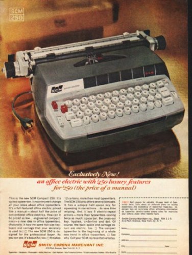 1962 Smith-Corona Ad "Exclusively New"