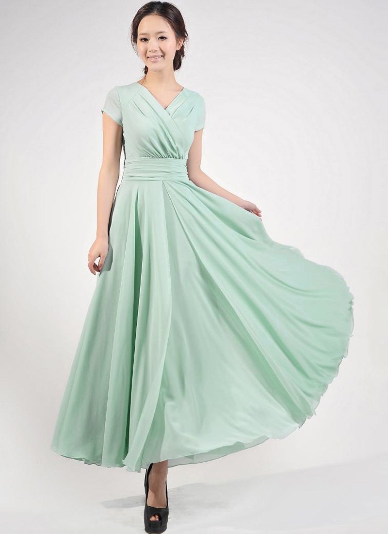 Cap Sleeve Mint Green Maxi Dress with V Neck & Ruched Waist Yoke RM157