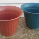 Medium  Round Flower Pot  Planter Qty 2  7 1/2" in size  Red & Green as pictured