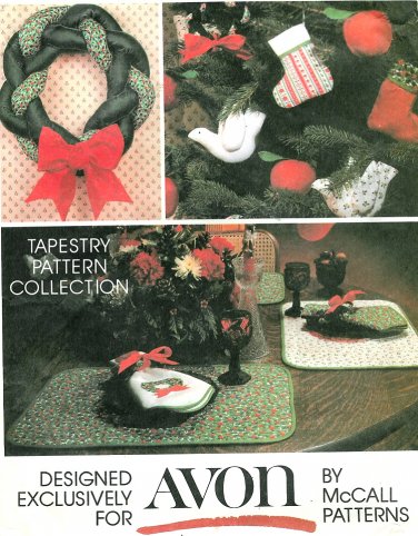 Christmas Decor Sewing Pattern Braided Wreath Stocking Table Runner Placemats Ornaments Holiday 5380