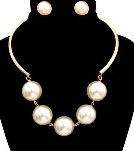 Gold and Cream Pearl Necklace Earrings Set Chunky Pearl Necklace Stud Earrings