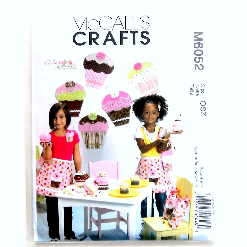 Kids Cupcake Apron Wall Art Headband Purse McCall Crafts Sewing Pattern M6052