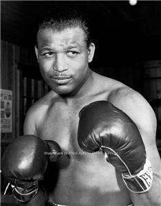 SUGAR RAY ROBINSON PHOTO 1957 BOXING LEGEND PROFESSIONAL BOXER MADISON GARDENS