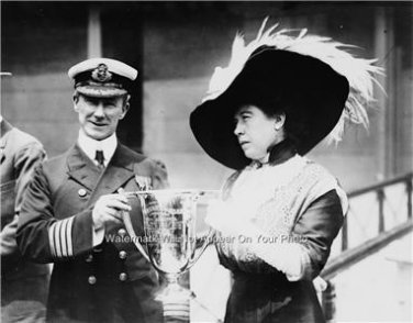 RMS TITANIC MOLLY BROWN ICEBERG DISASTER STEAMSHIP WHITE STAR SHIP LINE  PHOTO