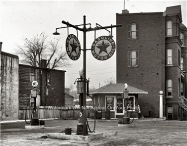 Vintage Texaco Star Gas Station Havoline Oil Company Fisk Firestone Tires Photo
