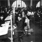 PHOTO ELLIS ISLAND IMMIGRANTS 1904 STATUE OF LIBERTY NEW YORK CITY THE BIG APPLE