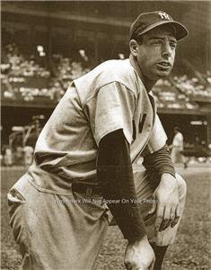 JOE DIMAGGIO THE YANKEE CLIPPER BASEBALL PHOTO