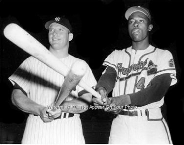 Mickey Mantle & Hank Aaron fantastic Baseball Photo