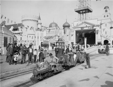 NEW YORK CITY THE BIG APPLE RAILROAD CONEY ISLAND AMUSEMENT PARK RESORT PHOTO
