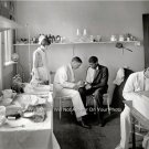 Vintage Hospital Emergency Room Medical Medicine Nurse Dr Office Wall Art Photo
