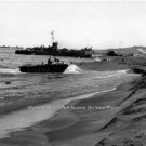 PHOTO MARINES LANDING IWO JIMA U.S. MILITARY ARMY 1945 WORLD WAR II D DAY NAVAL