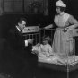 NOSTALGIC PHOTO DOCTOR NURSE SCHOOL CHILDREN HEALTH CARE MEDICINE HOSPITALS