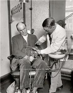 Rare Dentist Pulling Teeth Animal Veterinary Medicine Dr Office Wall Art Photo