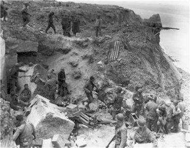WORLD WAR TWO PHOTO UNITED STATES ARMY RANGERS ELITE SOLDIERS MILITARY 1944