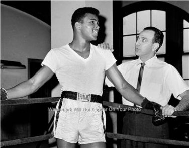 RARE MUHAMMAD ALI ANGELO DUNDEE 1962 WORLD HEAVYWEIGHT BOXING CHAMPION PHOTO
