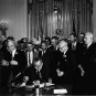 PRESIDENT JOHNSON 1964 MARTIN LUTHER KING JR AMERICAN CIVIL RIGHTS ACT PHOTO
