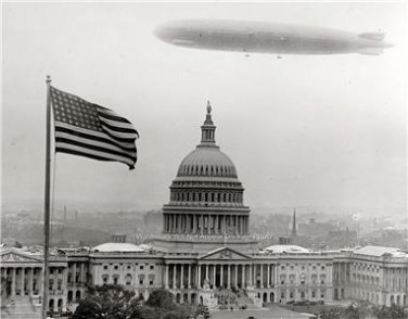 EARLY AMERICANA GERMAN AIRSHIP GRAFF ZEPPLIN CAPITAL WASHINGTON D.C.PHOTO 1928