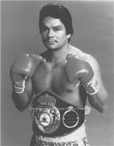 ROBERTO DURAN PANAMA GREAT BOXING RING LEGEND PROFESSIONAL BOXER HANDS OF STONE