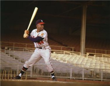 HANK AARON ATLANTA BRAVES BASEBALL HALL OF FAME MAJOR LEAGUE BASEBALL PHOTO