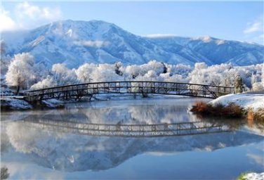 RELAXING SNOW COVERED MOUNTAINS COLOR PHOTO WATER BRIDGE BEAUTIFUL HOME PICTURES