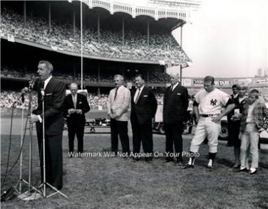 Mickey Mantle Joe Dimaggio Baseball Yankee Stadium House That Ruth Built Photo