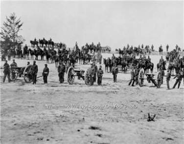 CIVIL WAR ARTILLERY CANNONS FIELD PHOTO UNION YANKEES SOUTHERN CONFEDERATES