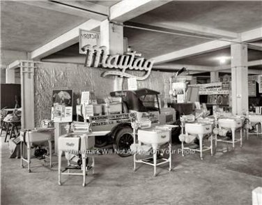 Antique Maytag Wringer Washer Washing Machines Model T Roadster Truck Rare Photo