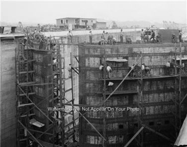 Panama Canal Gatun locks construction Seven Wonders Of The Modern World Photo