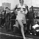VINTAGE 1954 PHOTO ROGER BANNISTER GOLD MEDAL WINNER THREE MINUTE MILE OLYMPICS