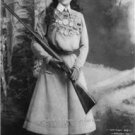 Annie Oakley 1899  Showman Circus Sharpshooter