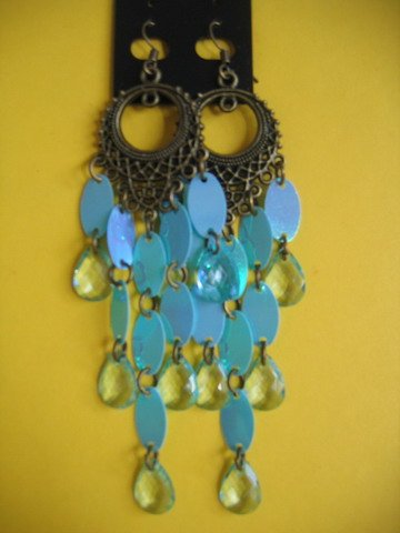 =New= Fashion Earrings: chandelier/ bronze tone metal / blue beads & oval buttons