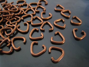 Finding - 20 pcs Red Copper Triangle Shape Open Jump Rings Connectors 7mm x 6mm