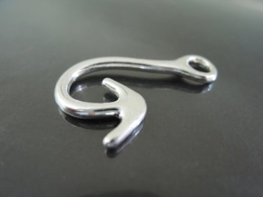Finding - 2 pcs Antique Silver Hook Clasp 35mm x 22mm ( Inside 5mm Hole )