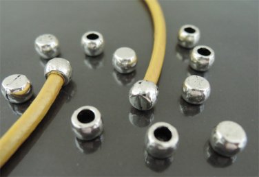 Finding - 10 pcs Antique Silver Round Tone Cord Flat End Cap without Loop ( Inside 2.5 mm Diameter )