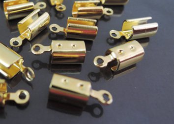 Finding - 20 pcs Gold Plated Round Clamp Fold Over End Cap Crimps ( Inside 4mm Diameter )