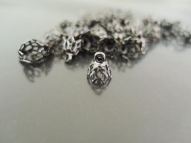 Finding - 20pcs Black Filigree Bead Caps Bead Cones with Loop 8mm x 7mm