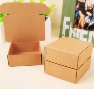 2pcs Kraft Paper Boxes Gift Boxes 40mm x 40mm x 25mm