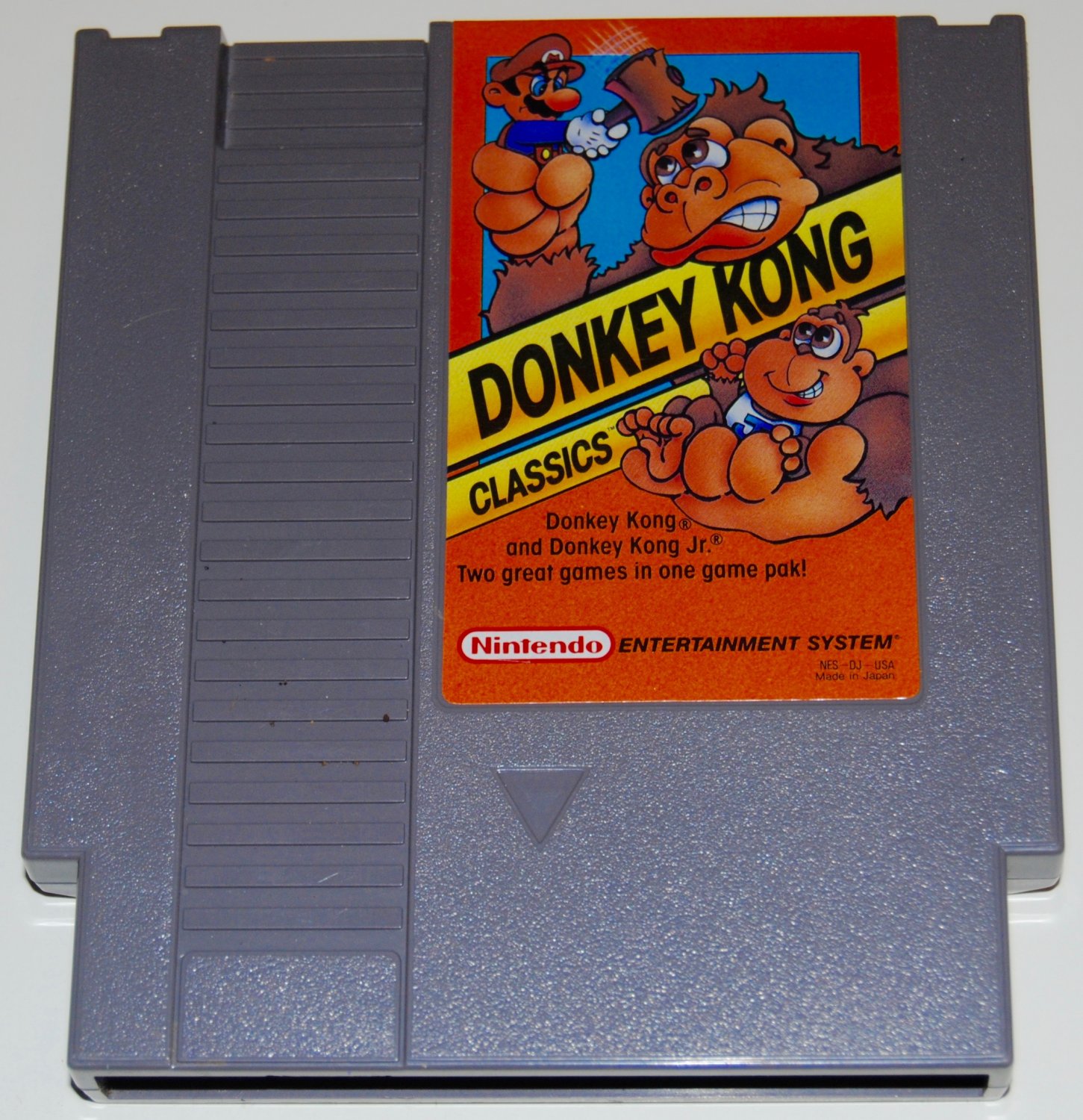 Donkey Kong Classics 1988 NES cartridge and sleeve