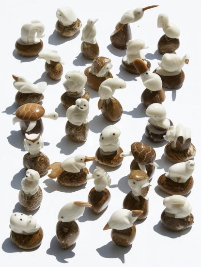 SET 10 CARVING ANIMAL FIGURINES TAGUA NUT, ART ECUADOR