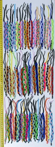 LOT 100 FRIENDSHIP BRACELETS, WIDE RANGE COLOURS