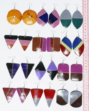 6 Pairs Wooden Hand Painted Dangle Earrings Tribal Peru