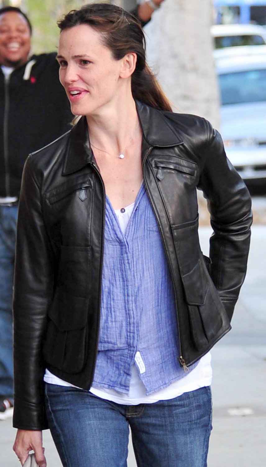 Famous American Actress Jennifer Garner Black Leather Jacket-179