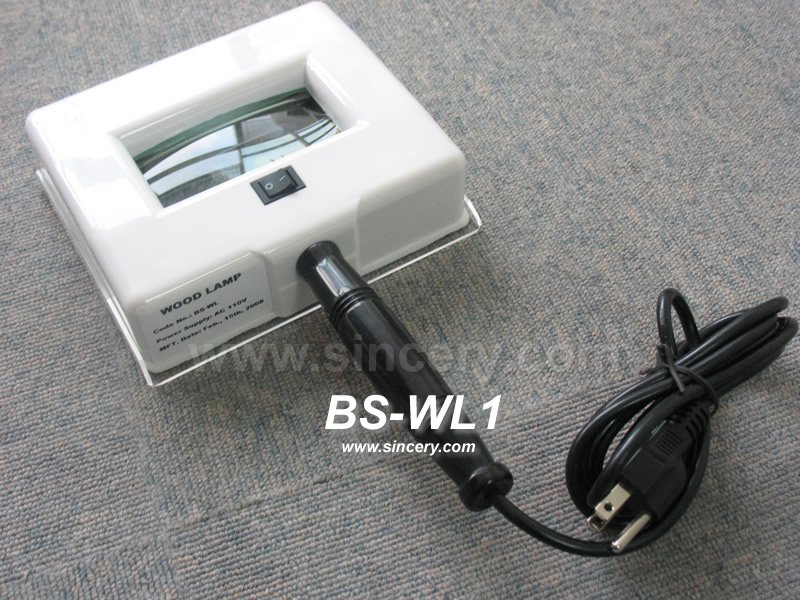 Wood’s lamp Woods lamp examination Skin test scope