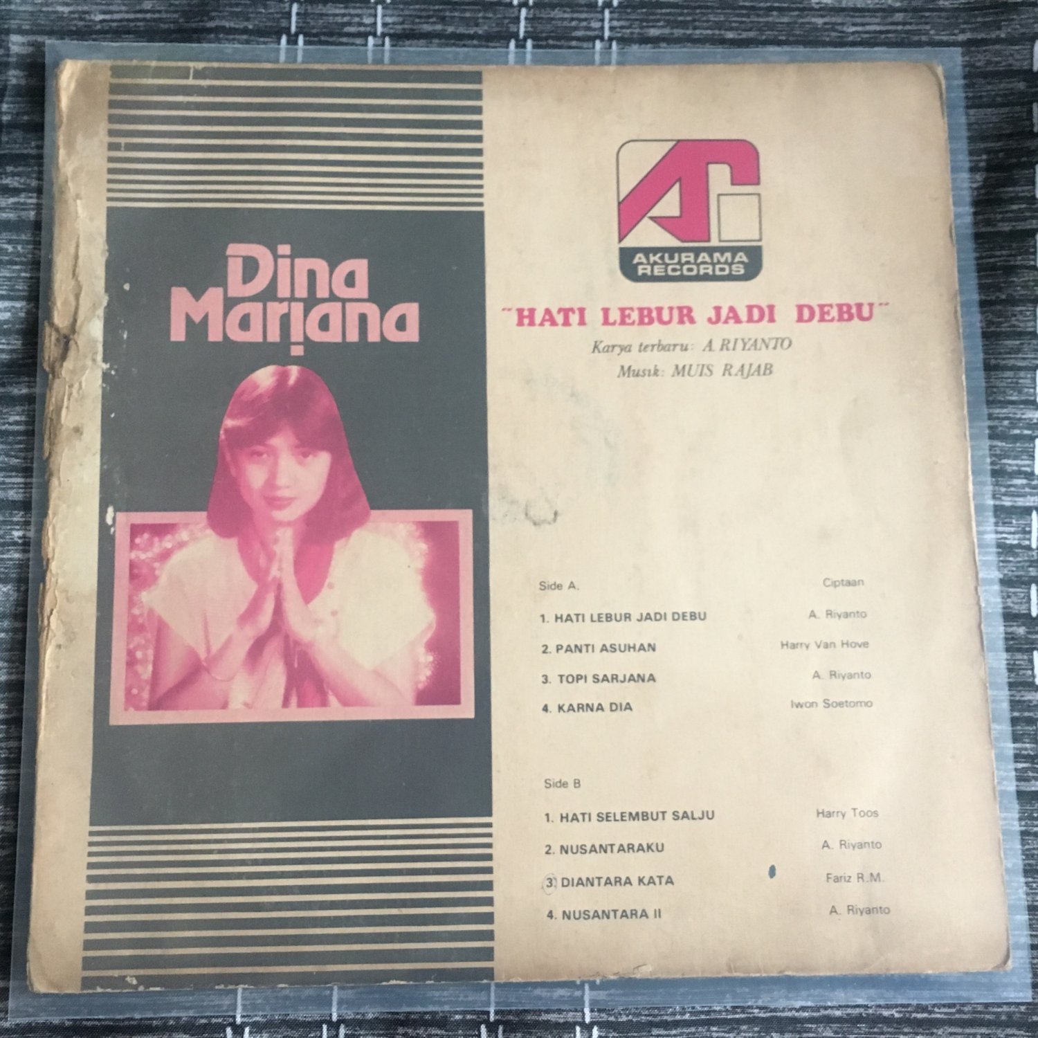 Dina Mariana Lp Hati Lebur Jadi Debu Indonesia Soul Funk Mp3 Listen Fariz Rm