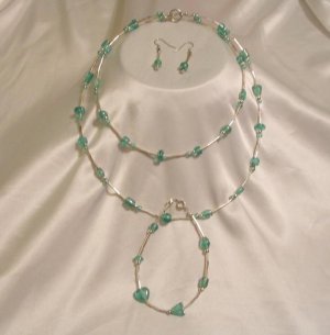 LIGHT GREEN & SILVER NECKLACE & EARRINGS & BRACELET