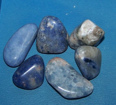 6)> SODALITE STONES